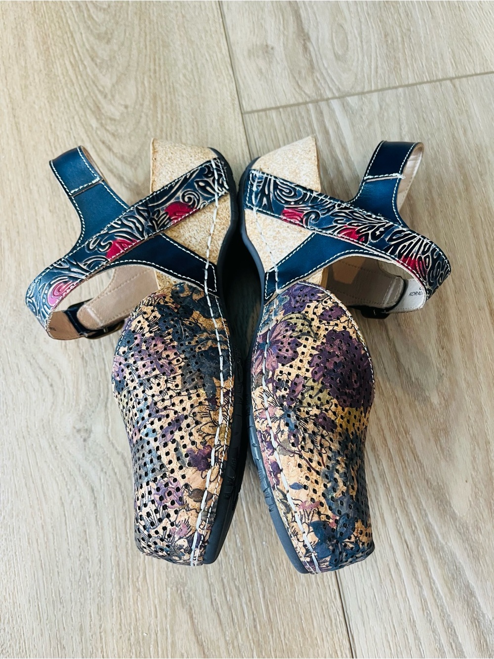 L’Artiste by Spring Step Koraline Sandals - Picture 6 of 8